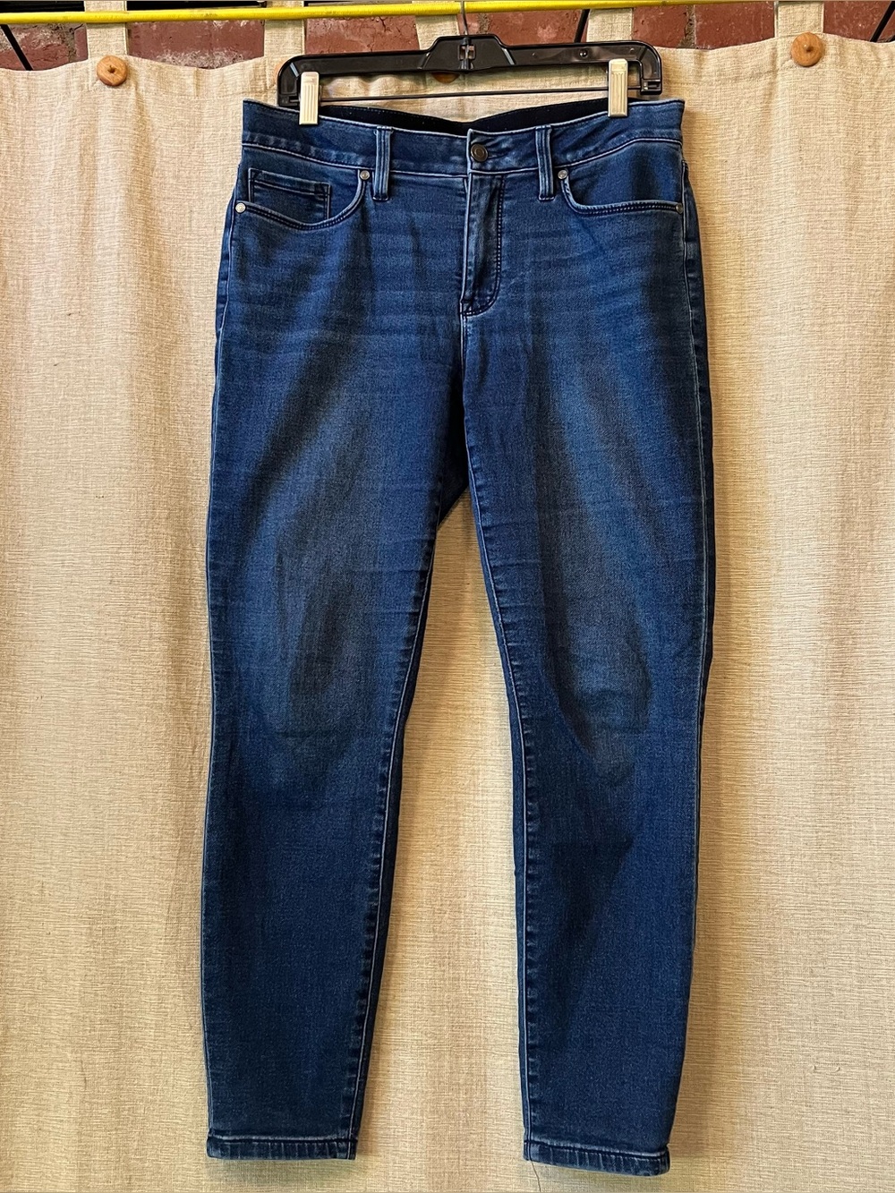 Soma cotton stretch darker wash jeans size medium lined elastic waist: 33”